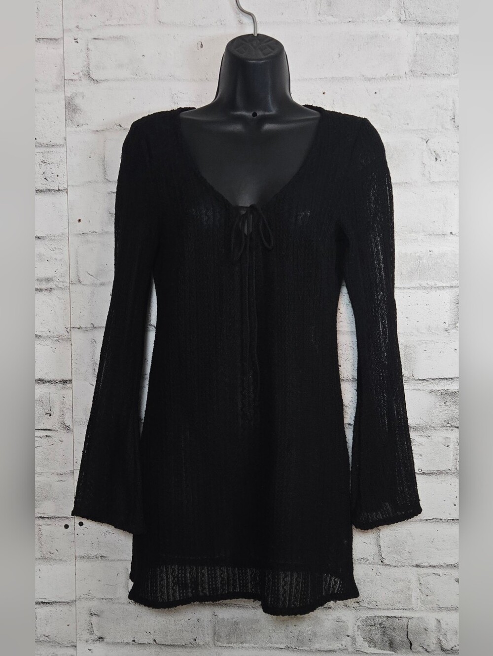 Simon’s Black Sheer Knit Tunic Bell Sleeve Tie Front Coverup SM